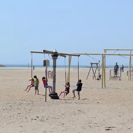 5 Bedroom Cozy In Valras-Plage