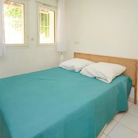 Holiday home 5 Bedroom Cozy In Valras-Plage