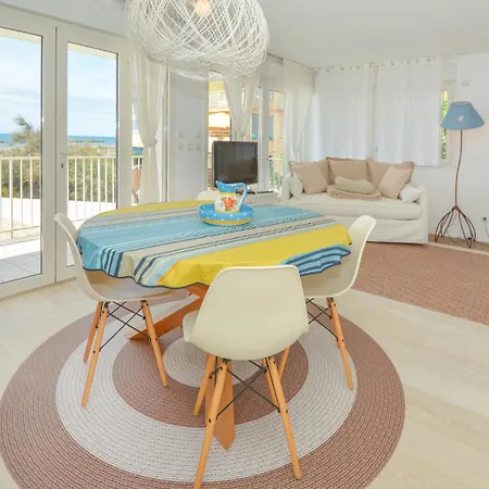 5 Bedroom Cozy In Valras-Plage