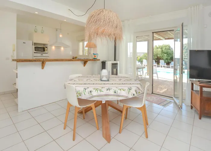 5 Bedroom Stunning In Valras-Plage