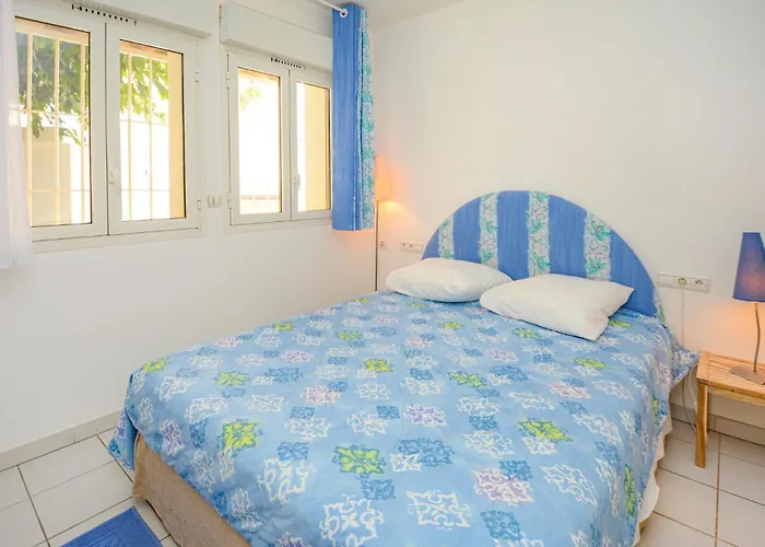 Casa de Férias 5 Bedroom Stunning In *