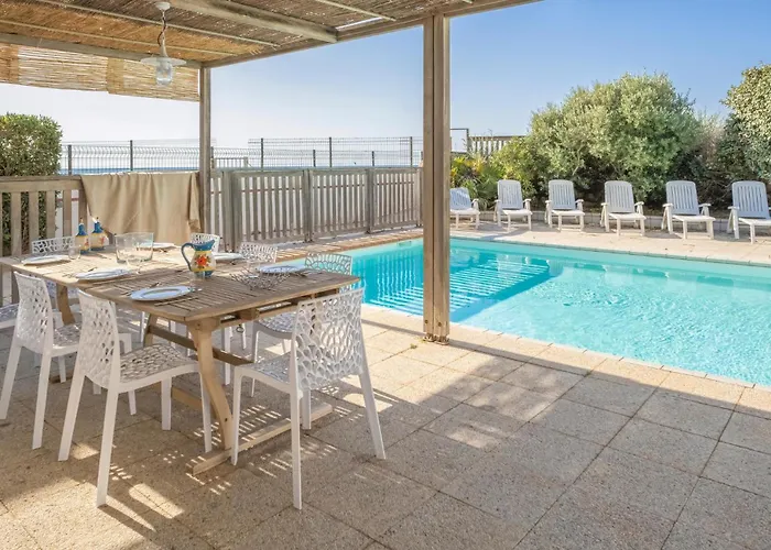 Casa de Férias 5 Bedroom Stunning In Valras-Plage